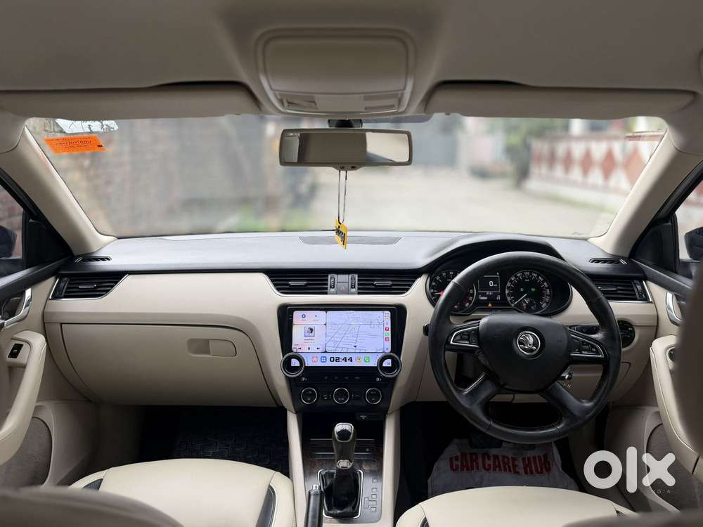 Skoda Octavia Ambition 2.0 Tdi At, 2014, Diesel