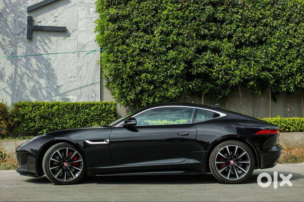 Jaguar F Type V6 Supercharged 2019, Petrol.