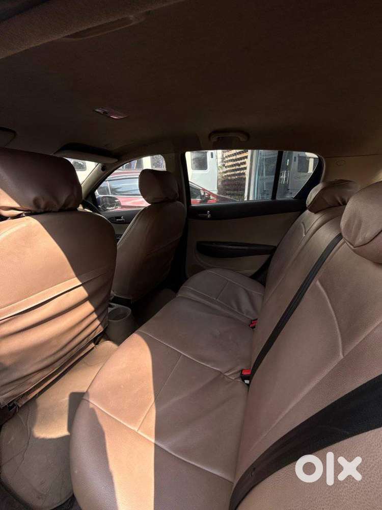 Hyundai I20 Sportz 1.2 Bs-iv, 2011, Petrol