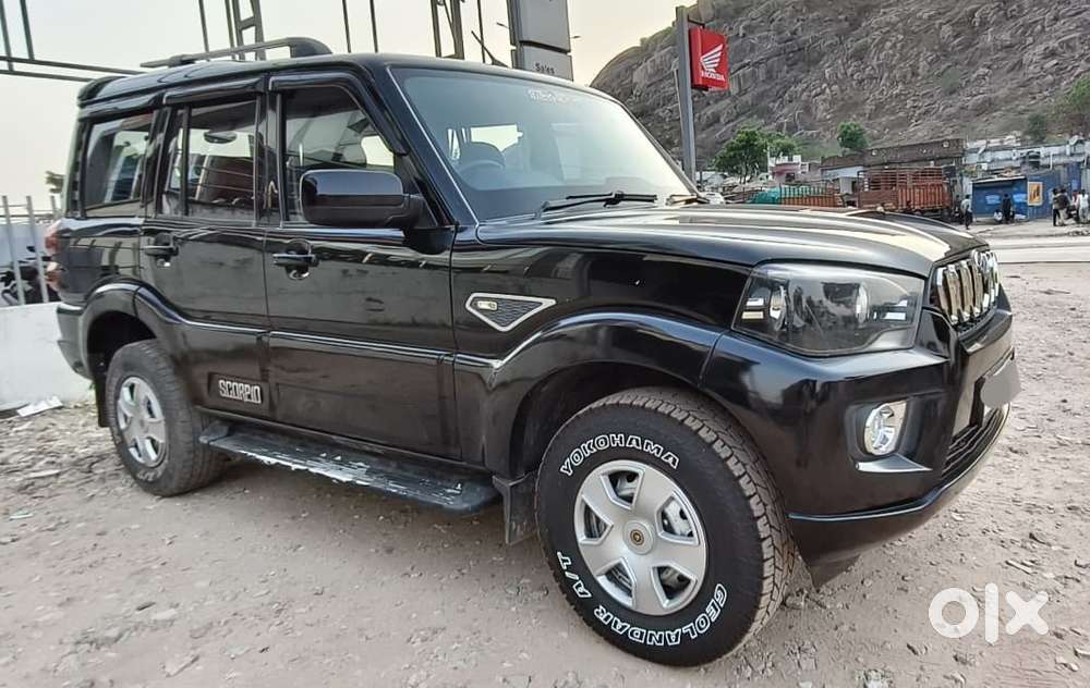 Mahindra Scorpio 2018 Diesel Well Maintained
