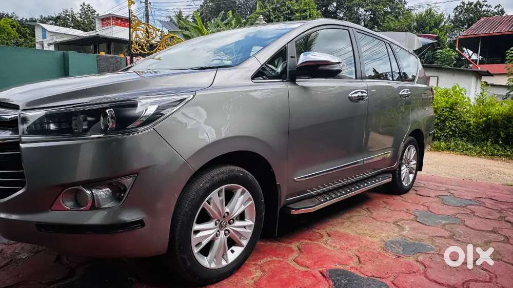 Toyota Innova Crysta 2016. Z Automatic Company History Available