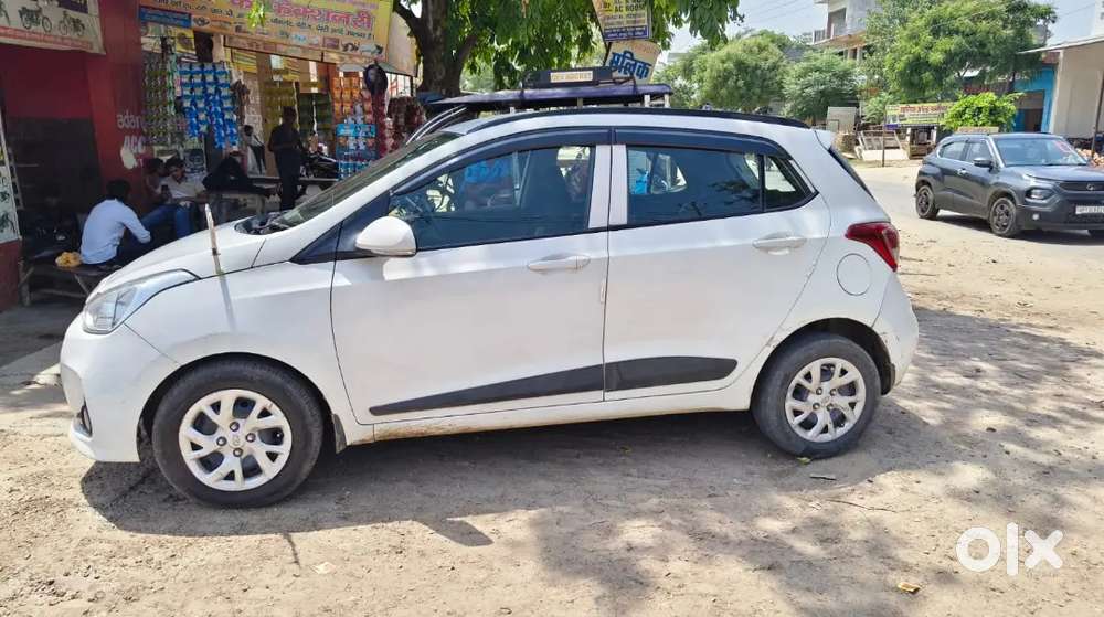 Hyundai Grand I10 2017 Diesel Well Maintained