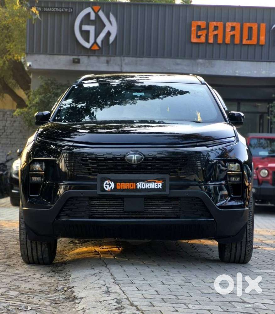 Tata Safari Accomplished Plus Dark Edition, 2024, Diesel