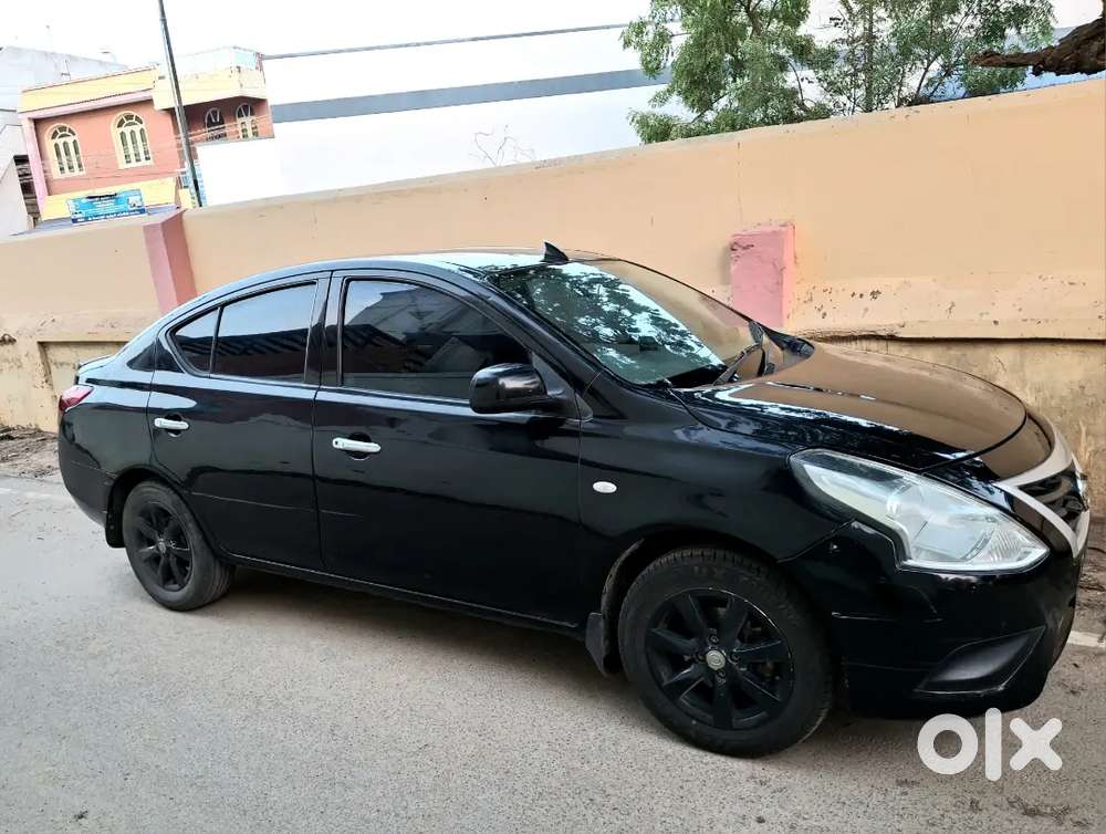 Nissan Sunny 2018