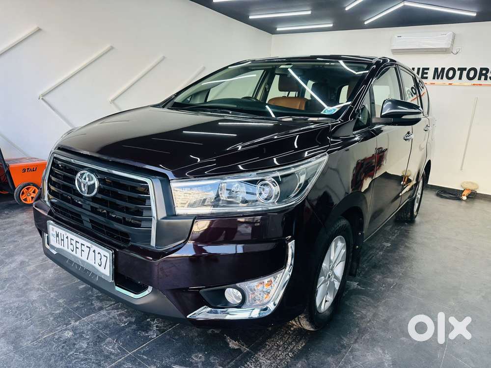 Toyota Innova Crysta 2.8z Automatic, 2016, Diesel