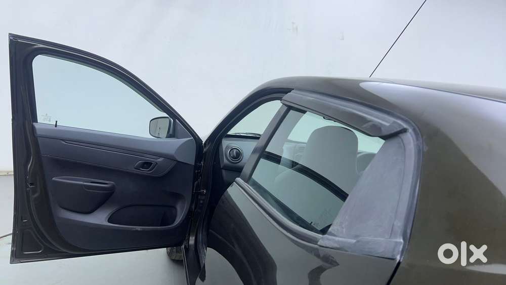 Renault Kwid 2019-ongoing 1.0 Rxt Amt (o), 2022, Petrol