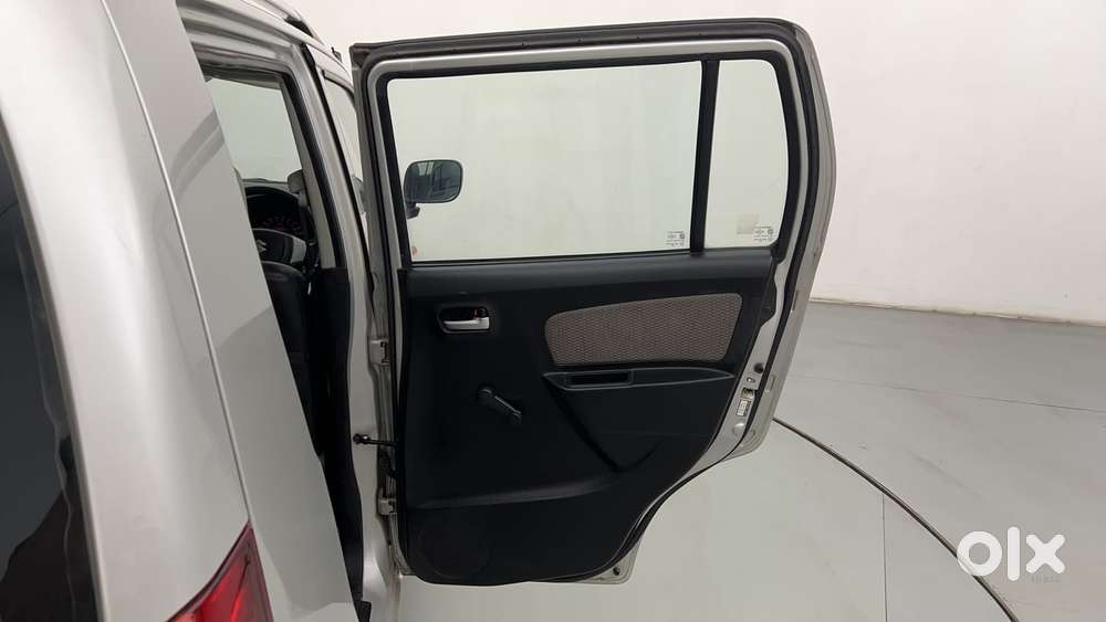 Maruti Suzuki Wagon R Lxi 1.0, 2016, Petrol