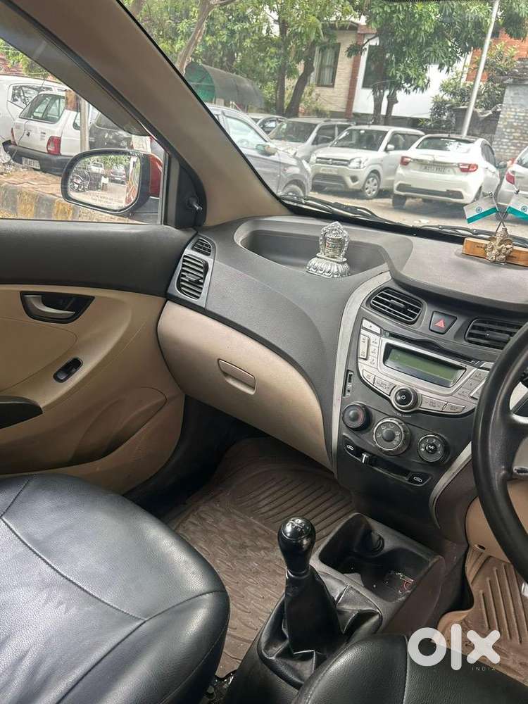 Hyundai Eon 2012 Petrol Well Maintained