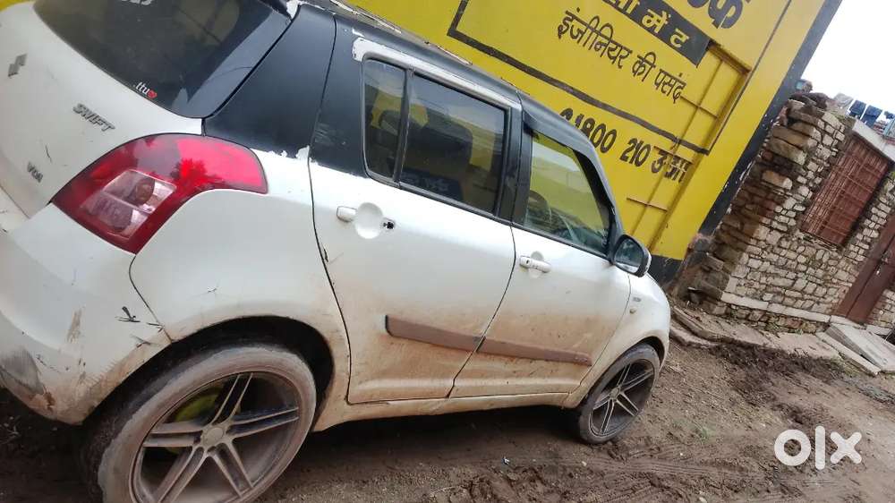 Maruti Suzuki Swift 2010 Gadi Ek Dum Kumplit He Or 17 Inch Alywl Lge H