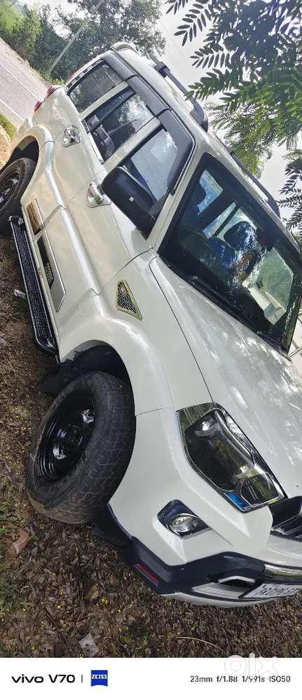 Mahindra Scorpio 2.2 S3 2017