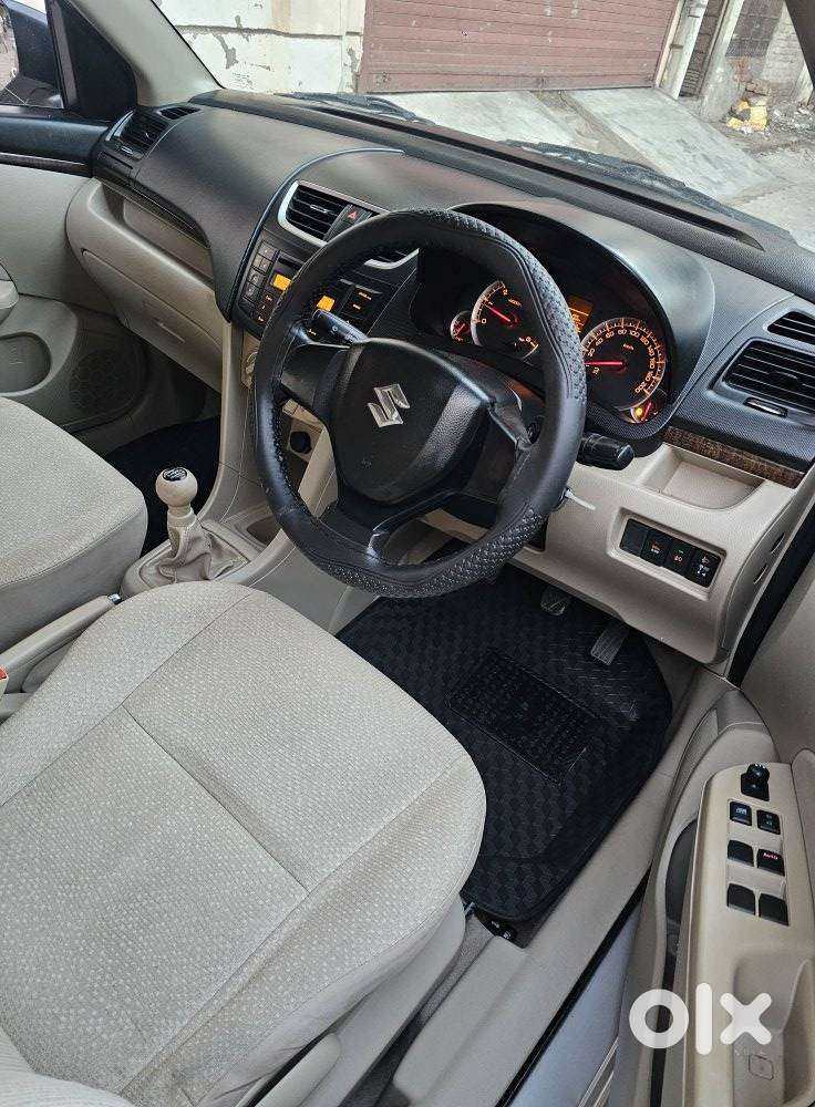 Maruti Suzuki Swift Dzire Vdi Bsiv, 2014, Diesel