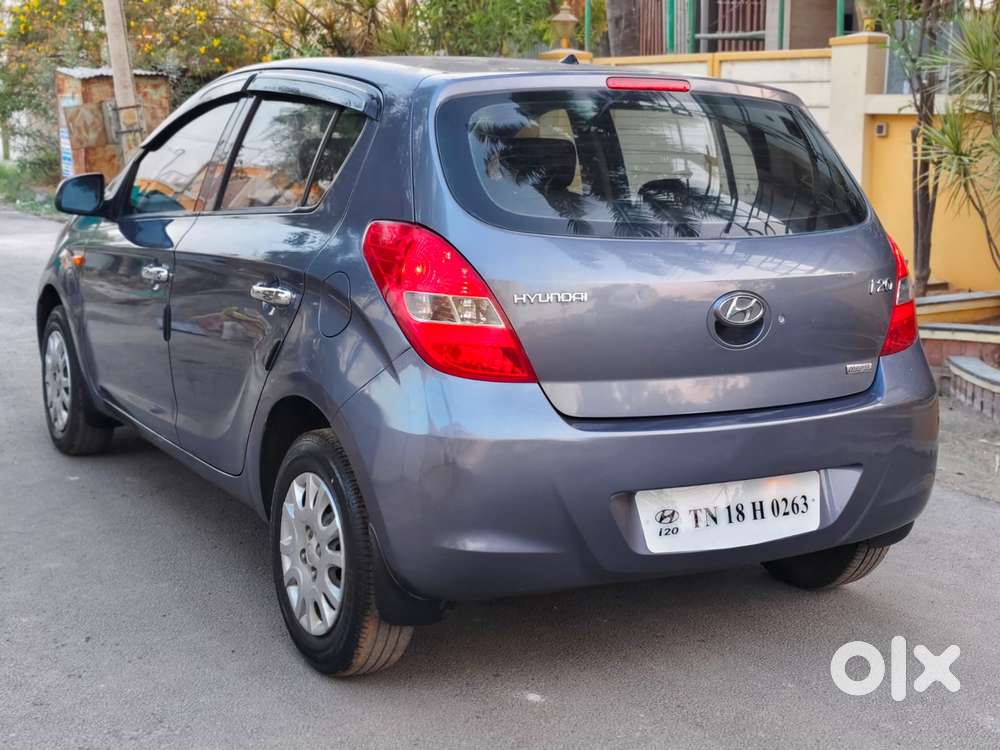 Hyundai I20 Magna 1.2 Mt, 2011, Petrol