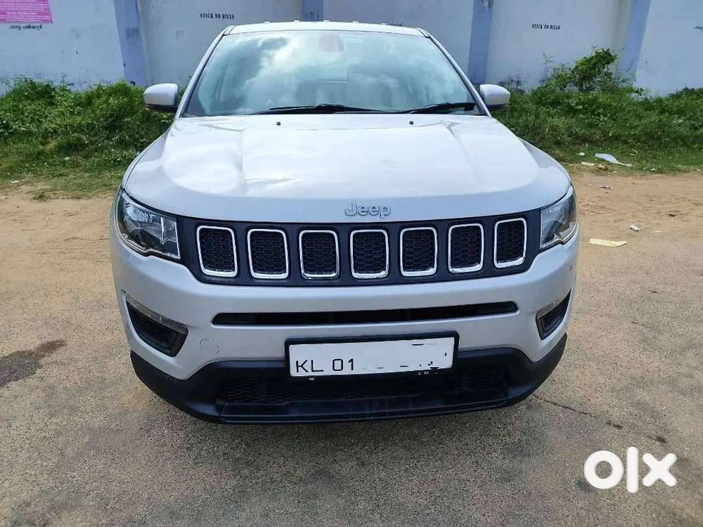 Jeep Compass 2018 Petrol 25000 Km, Well Maintained