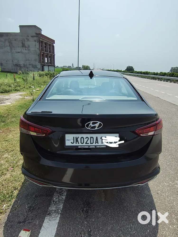 Hyundai Verna 1.5 Petrol 2022