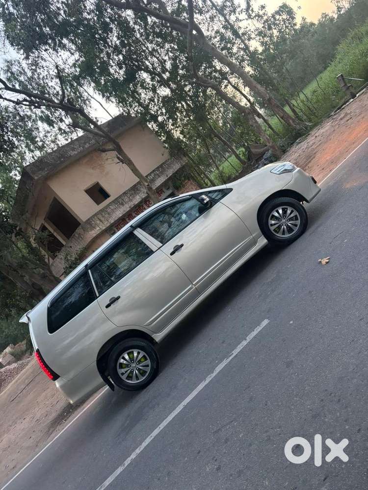 Toyota Innova Well Maintained