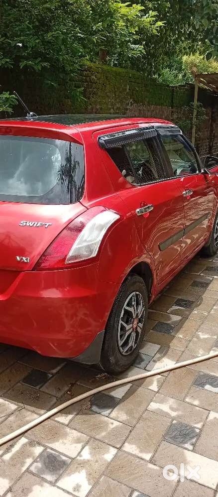 Maruti Suzuki Swift Vxi 2013 Cng Petrol Gud Cadisan  Rivascamera  Lcd
