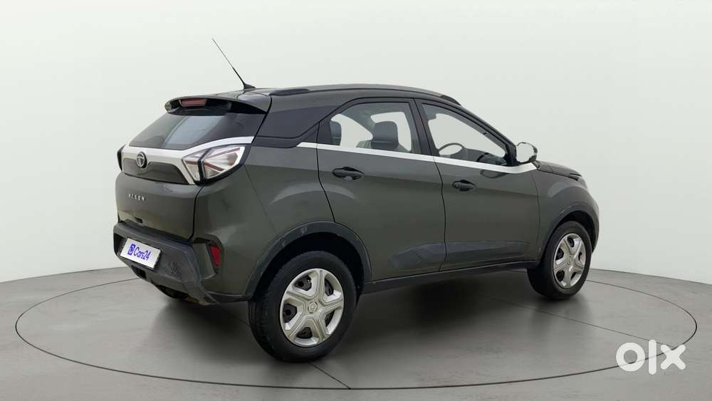 Tata Nexon 1.5 Revotorq Xma Amt (s), 2020, Petrol