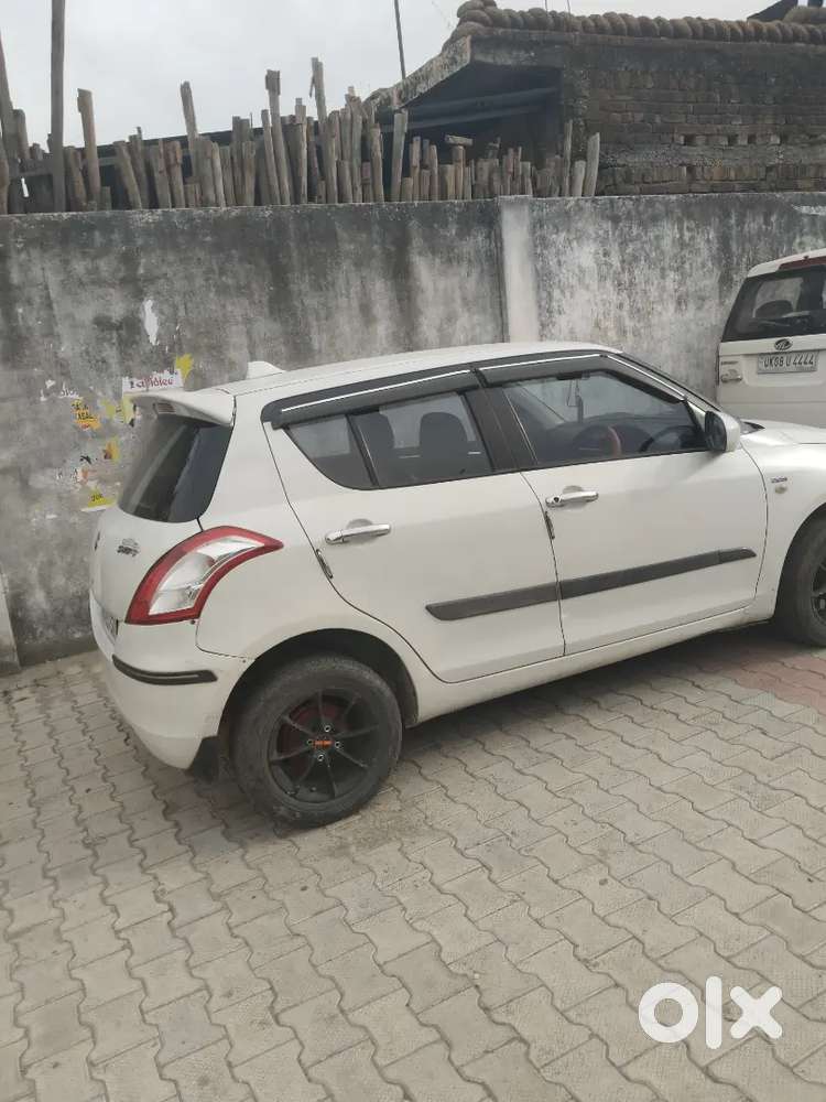 Maruti Suzuki Swift 2015 Diesel 97000 Km Driven