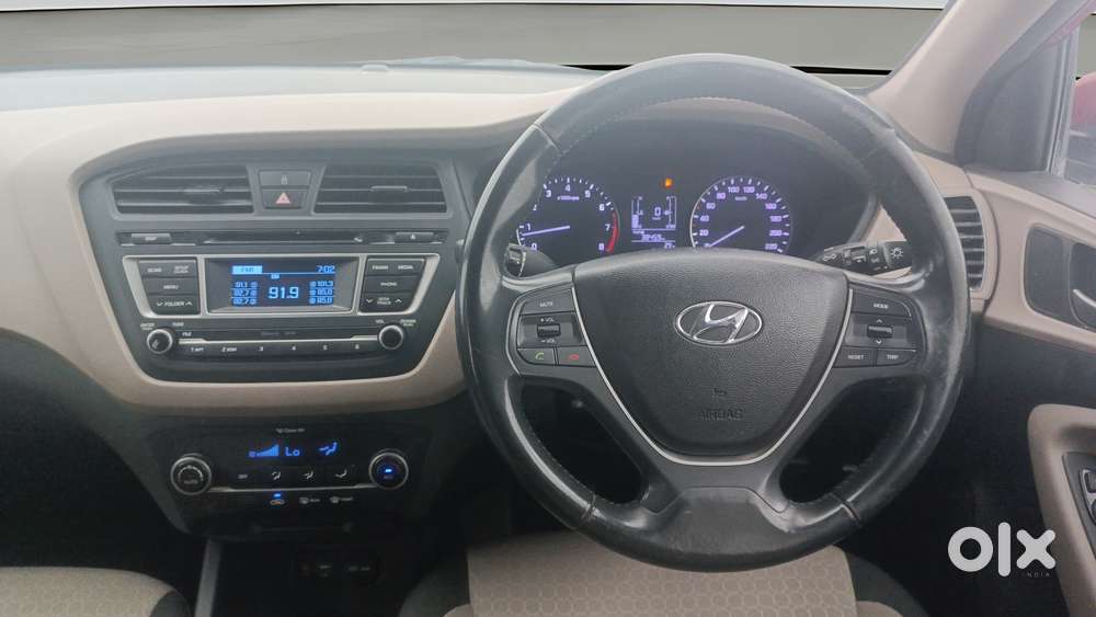 Hyundai Elite I20 Sportz (o) 1.2, 2014, Petrol