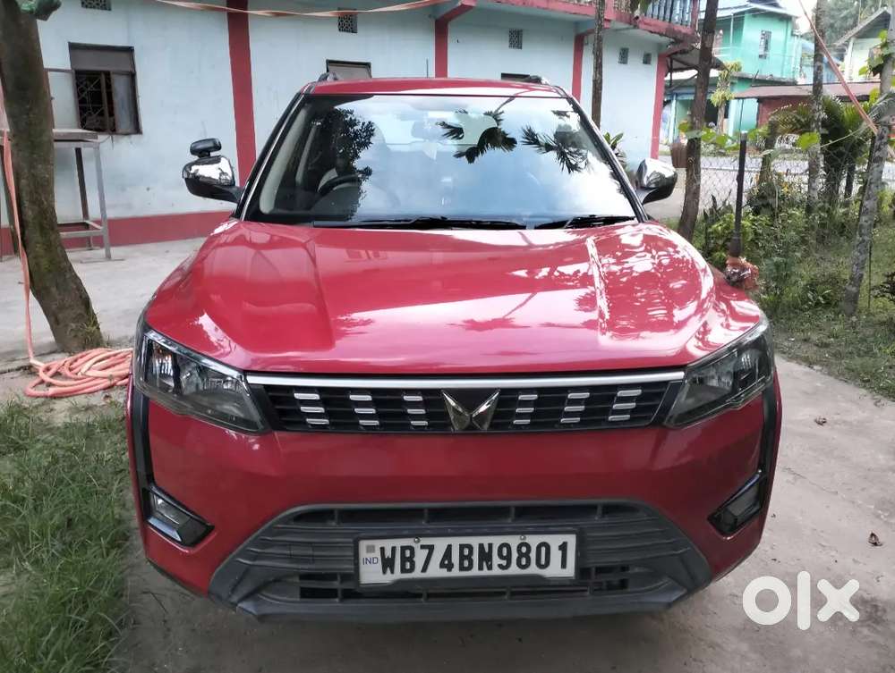 Mahindra Xuv300 1.2 W6 2022 Petrol