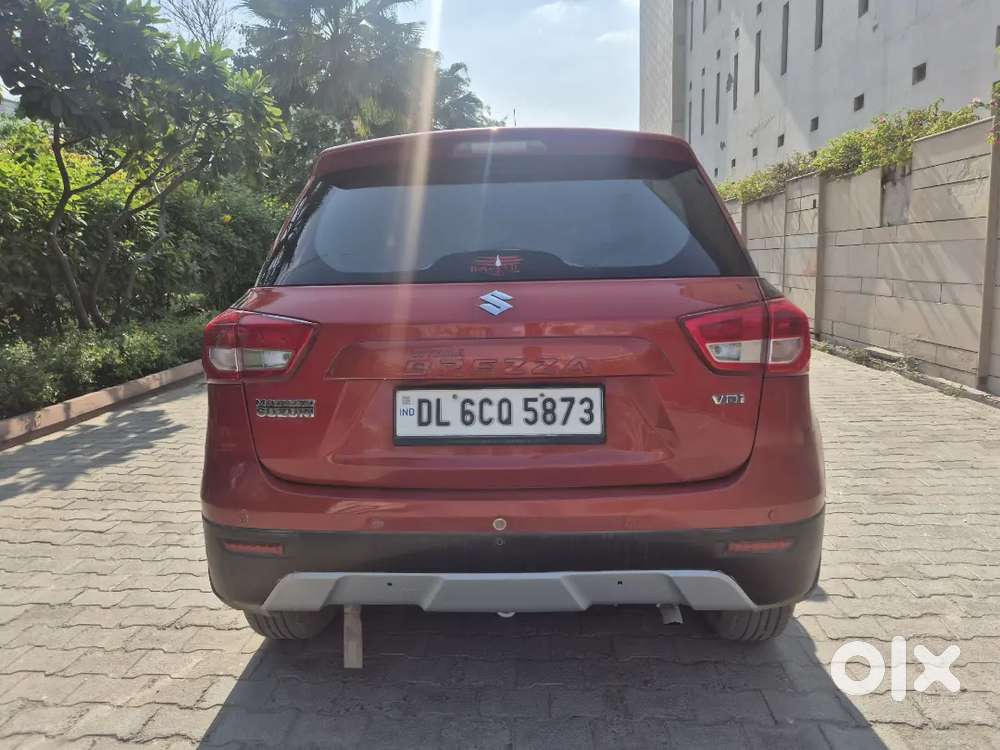 Maruti Suzuki Brezza 2017 Diesel 73000 Km Driven