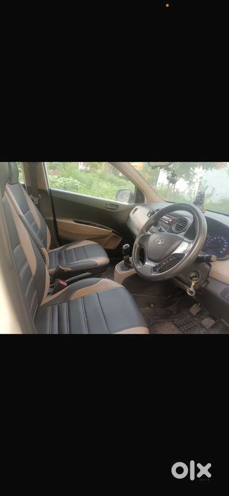 Hyundai Xcent Diesel , 30 Average