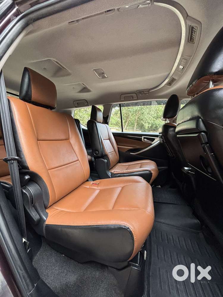 Toyota Innova Crysta 2.4 V 7 Str, 2017, Diesel