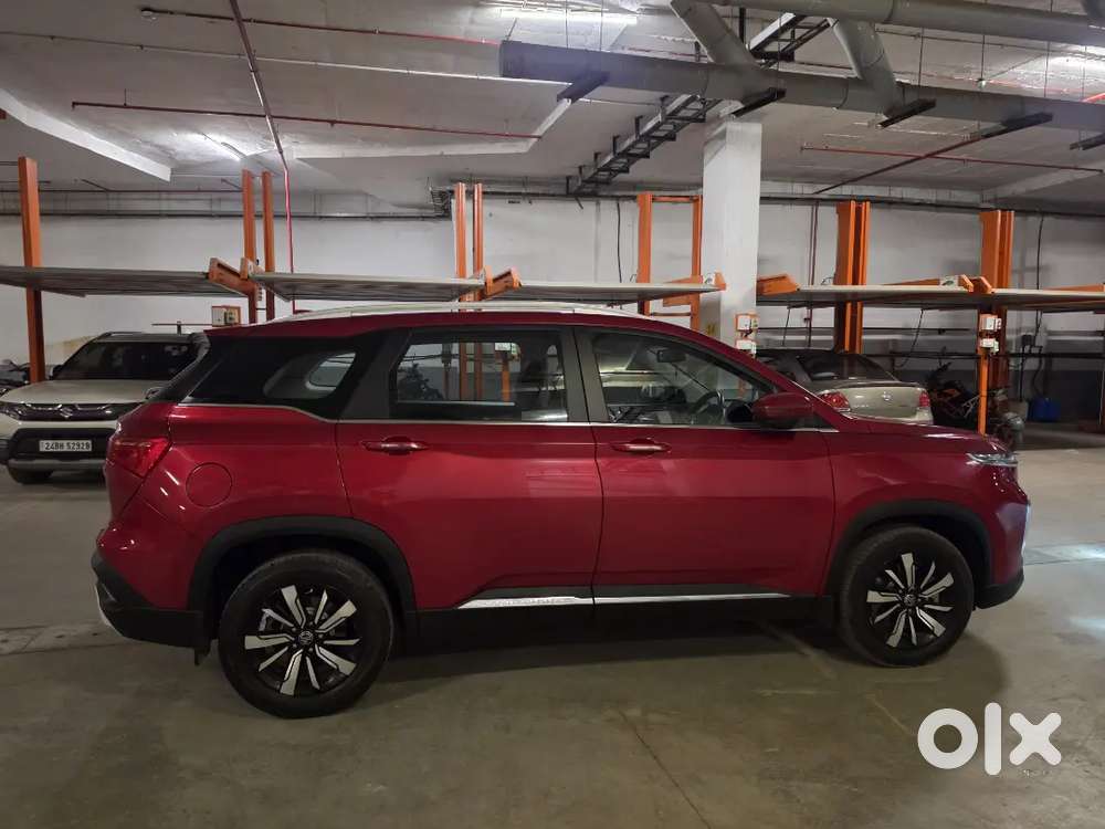 Sparingly Used Mint Condition Showroom Maintained Mg Hector
