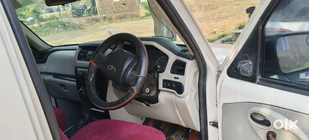 Mahindra Scorpio 2015 Diesel 136500 Km Driven