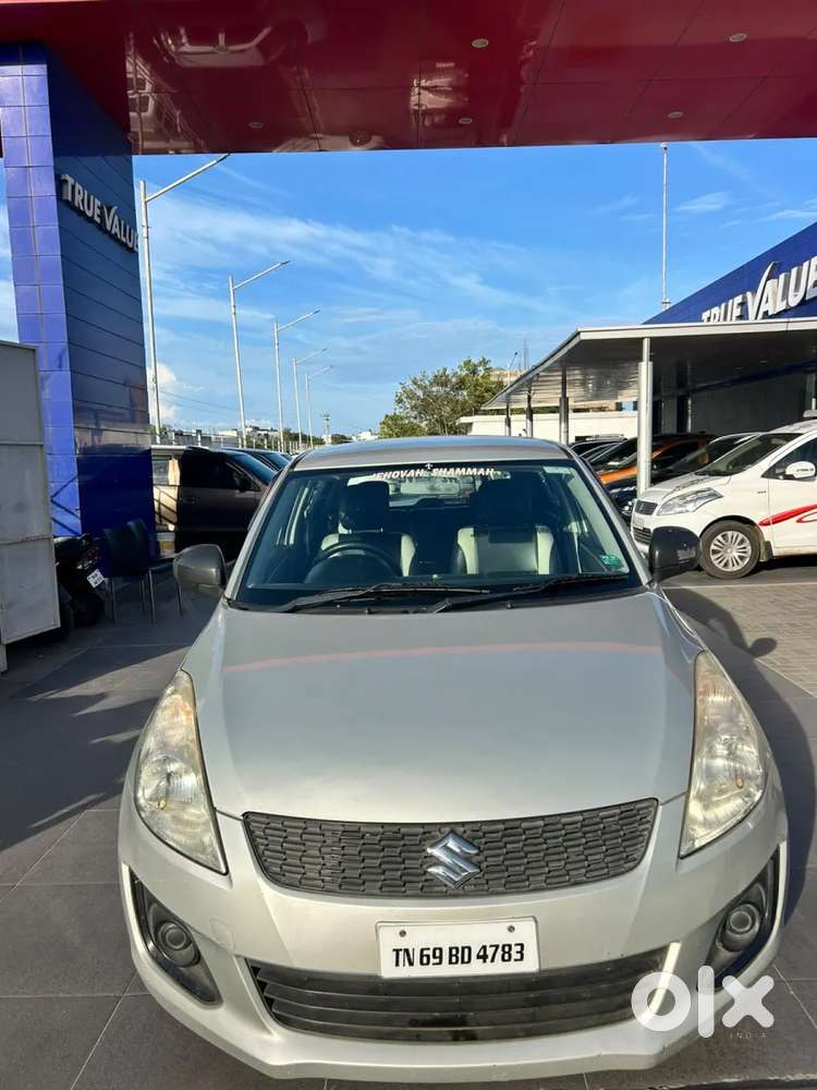 Maruti Suzuki Swift Lxi Optional-o, 2017, Petrol