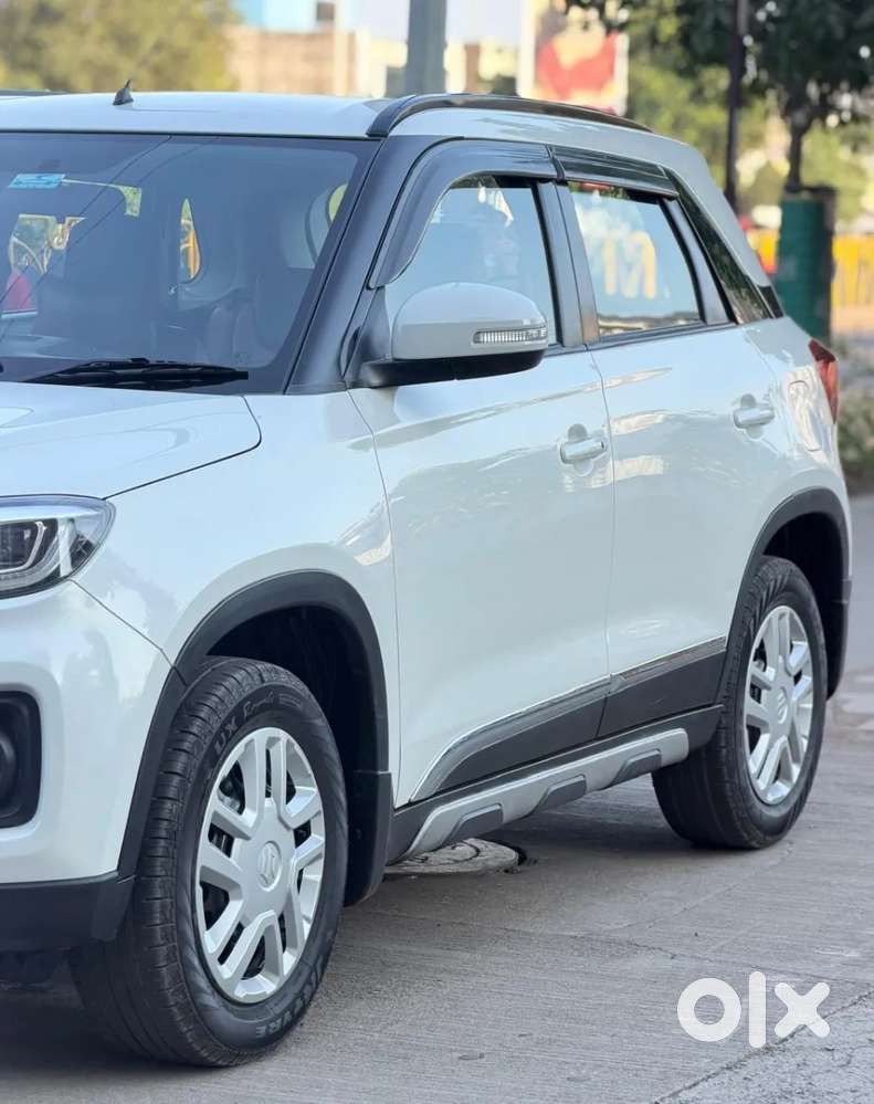 Maruti Suzuki Brezza Vxi S-cng, 2023, Cng & Hybrids
