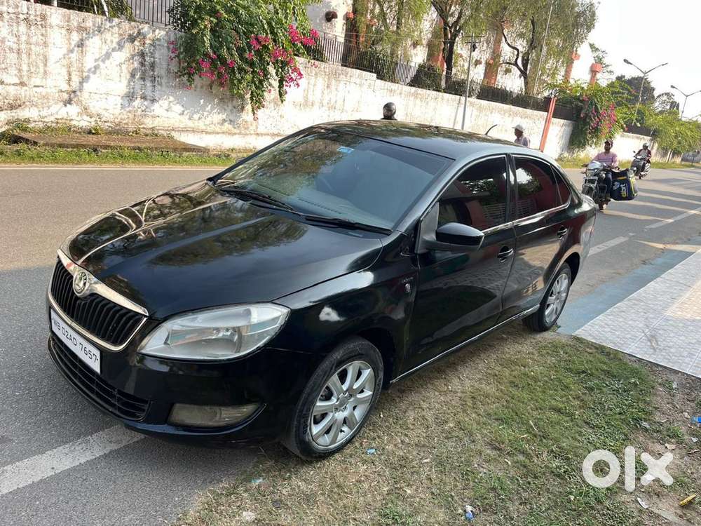 Skoda Rapid Tsi 2014 Petrol Well Maintained