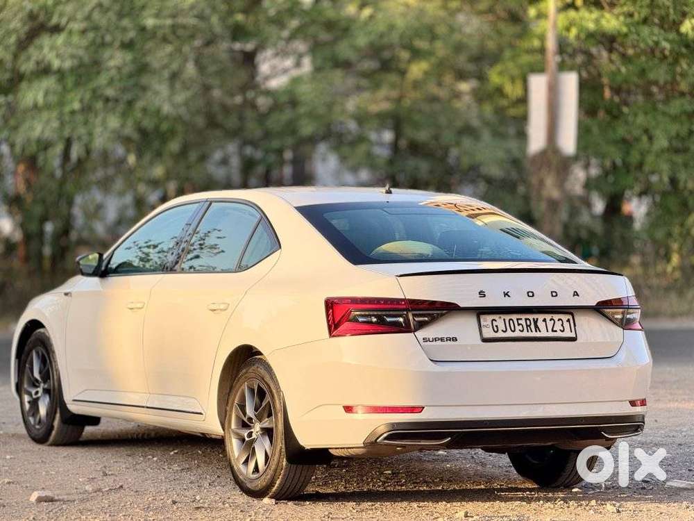 Skoda Superb Sportline 1.8 Tsi At, 2020, Petrol
