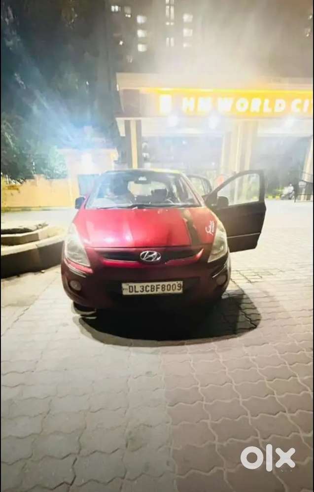 Hyundai I20 1.2 Asta 2009 Petrol