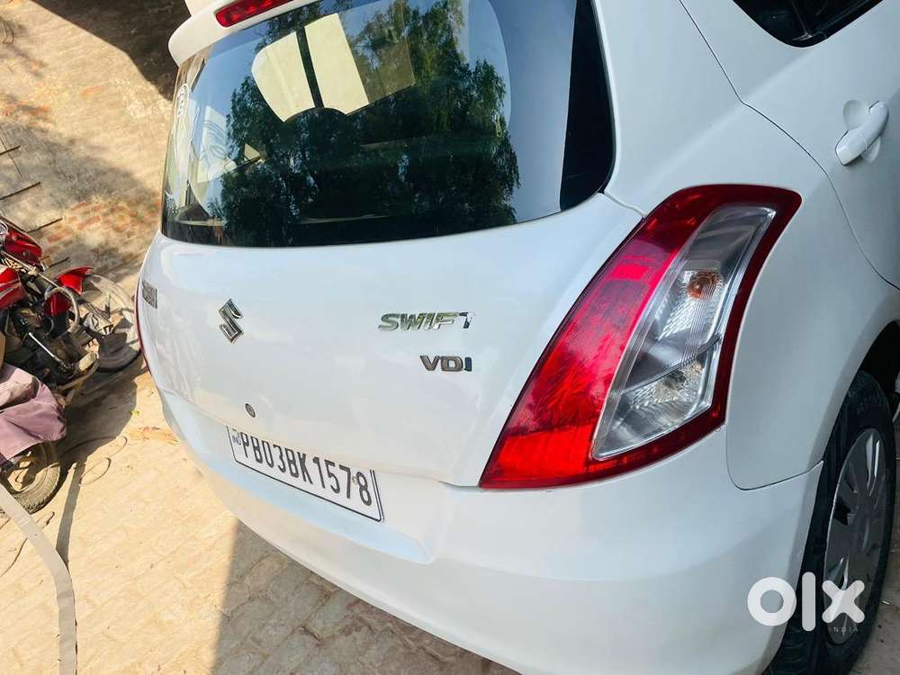Maruti Suzuki Swift 2012