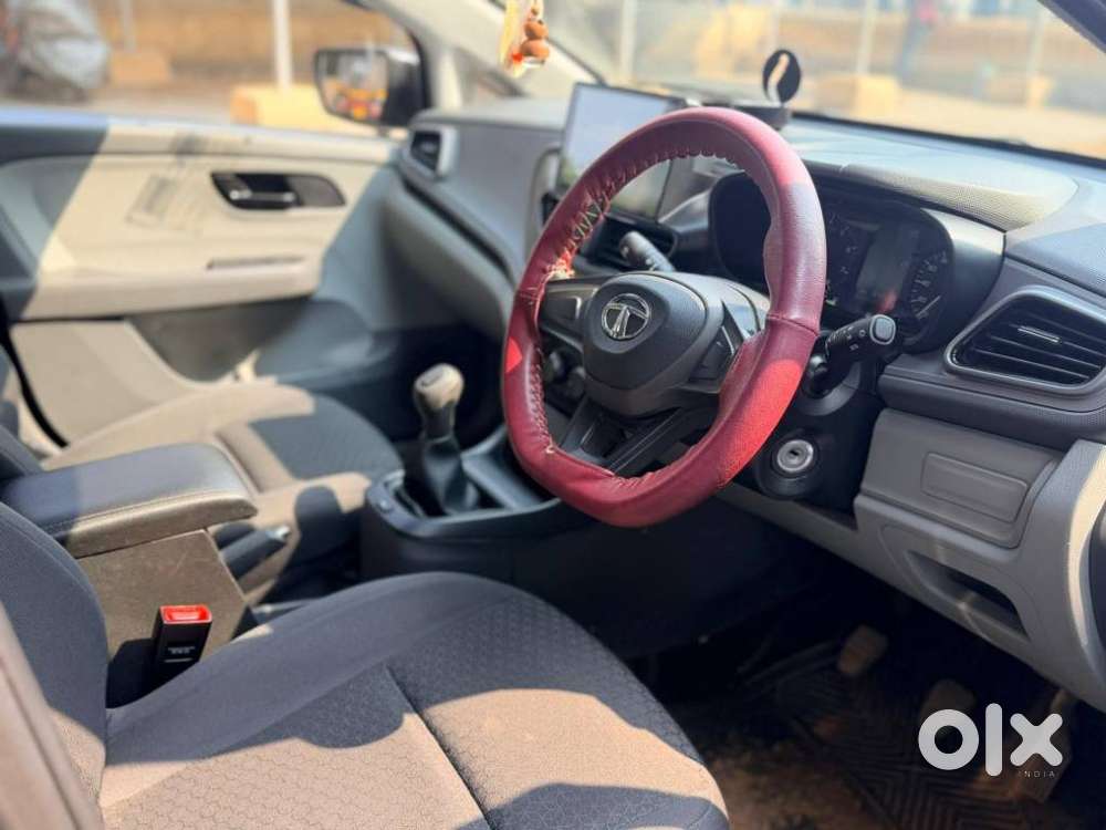 Tata Altroz Xe Petrol, 2020, Petrol