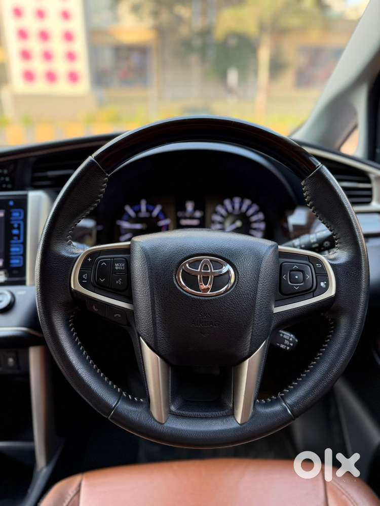 Toyota Innova Crysta 2.8z Automatic, 2018, Diesel