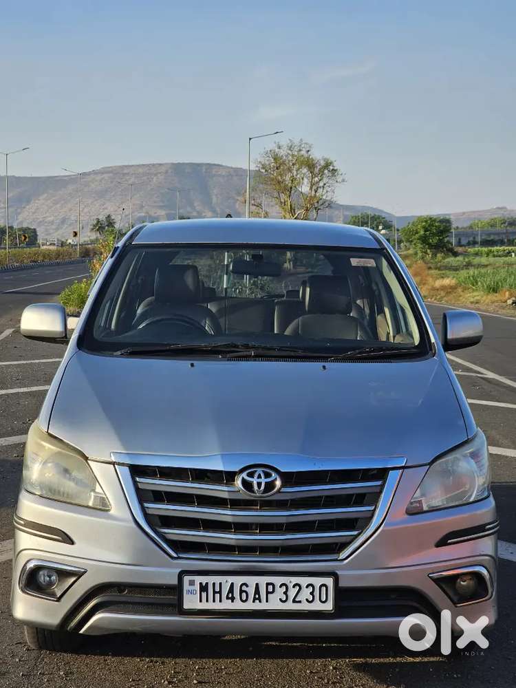 Toyota Innova 2.5 G 2015