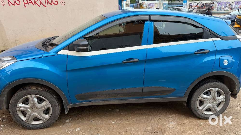 Tata Nexon 2019 Petrol