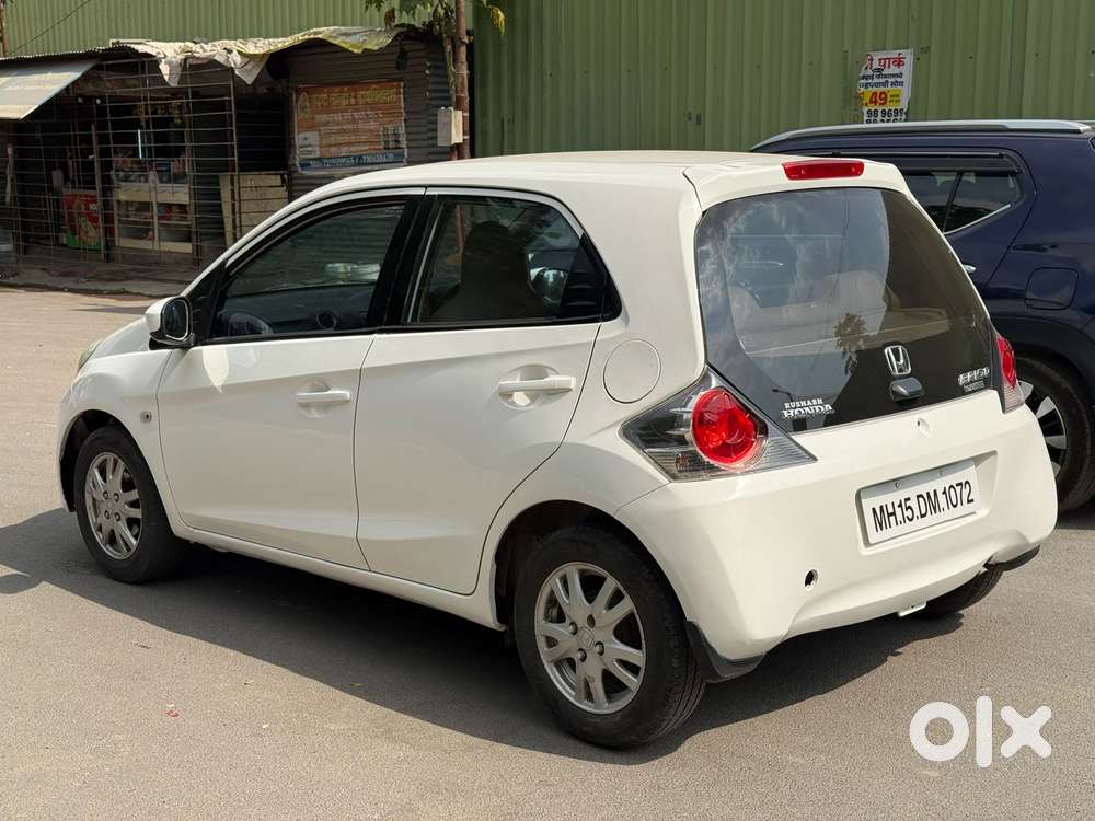 Honda Brio V Mt, 2012, Petrol