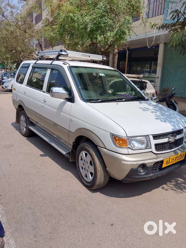 Chevrolet Tavera Max 2013