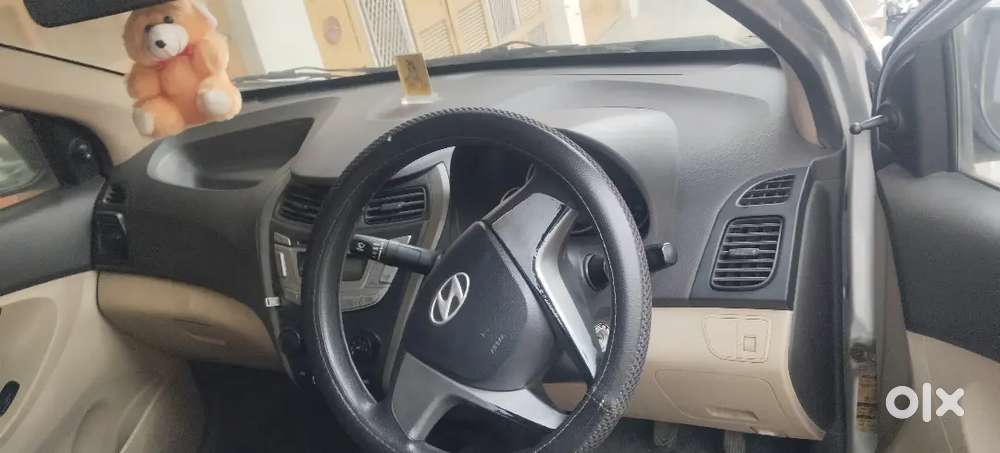 Hyundai Eon Sportz 2012