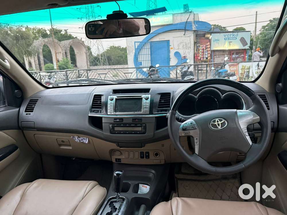 Toyota Fortuner 3.0 4x2 Automatic, 2013, Diesel