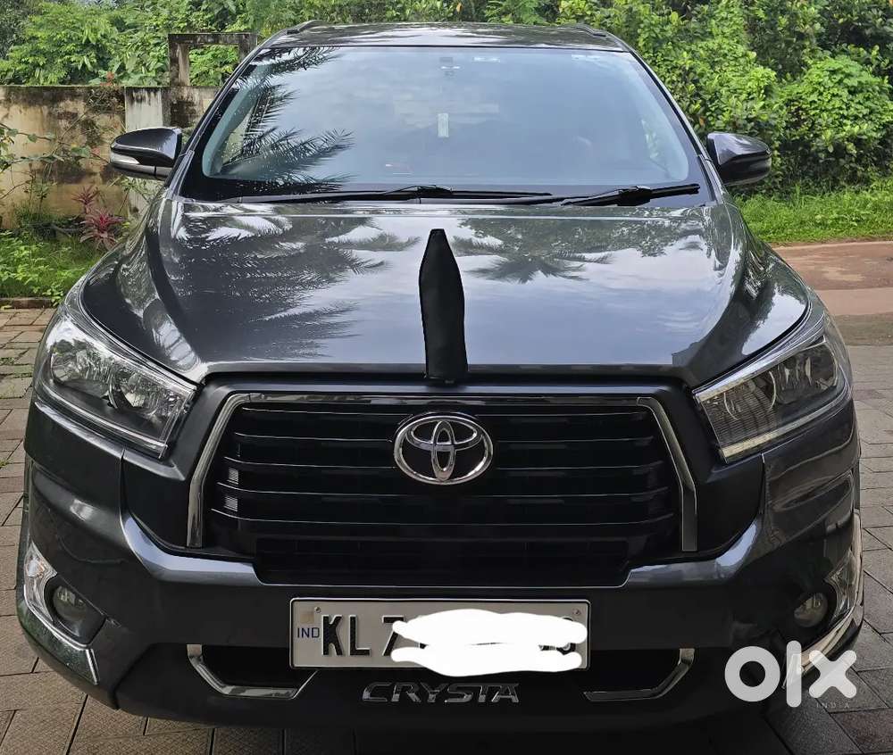 Toyota Innova Crysta 2017 Diesel 138000 Km Driven