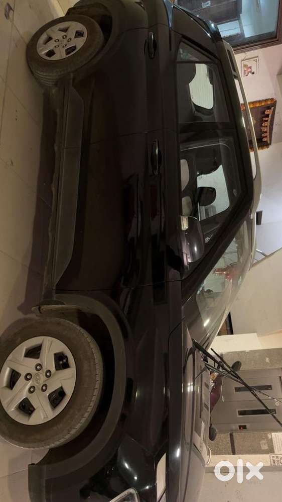 Hyundai Venue 2022 33000 Km Driven