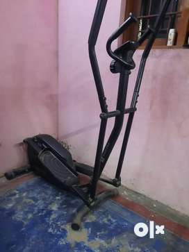 Cross best sale trainer olx