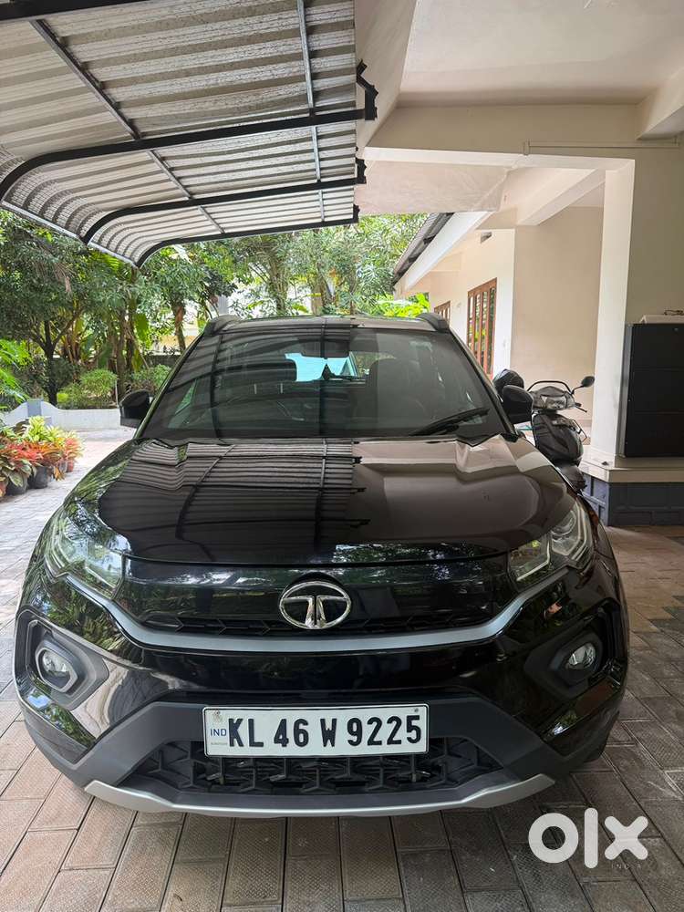 Tata Nexon Petrol 2022 Dark