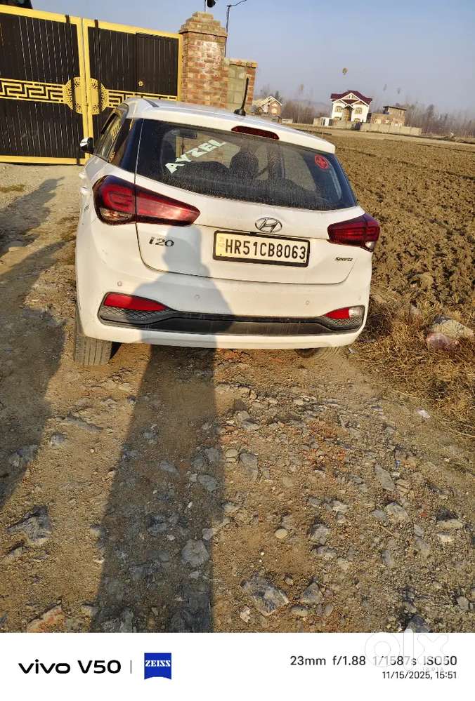 I20 In New Condition With Loadings