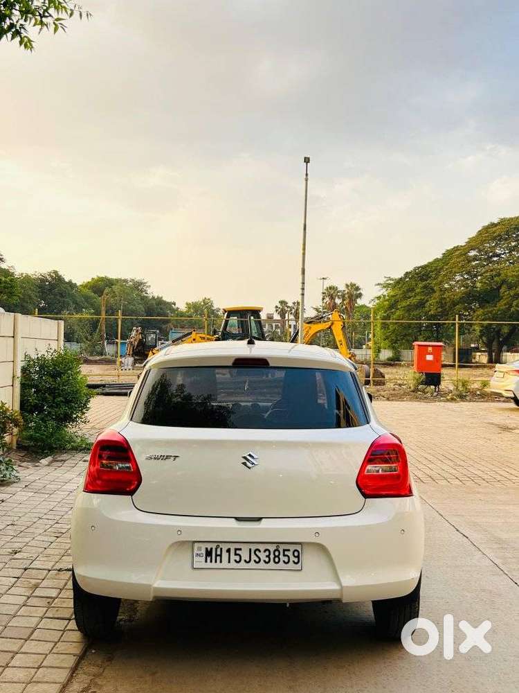Maruti Suzuki Swift 1.2 Vxi (o), 2024, Petrol