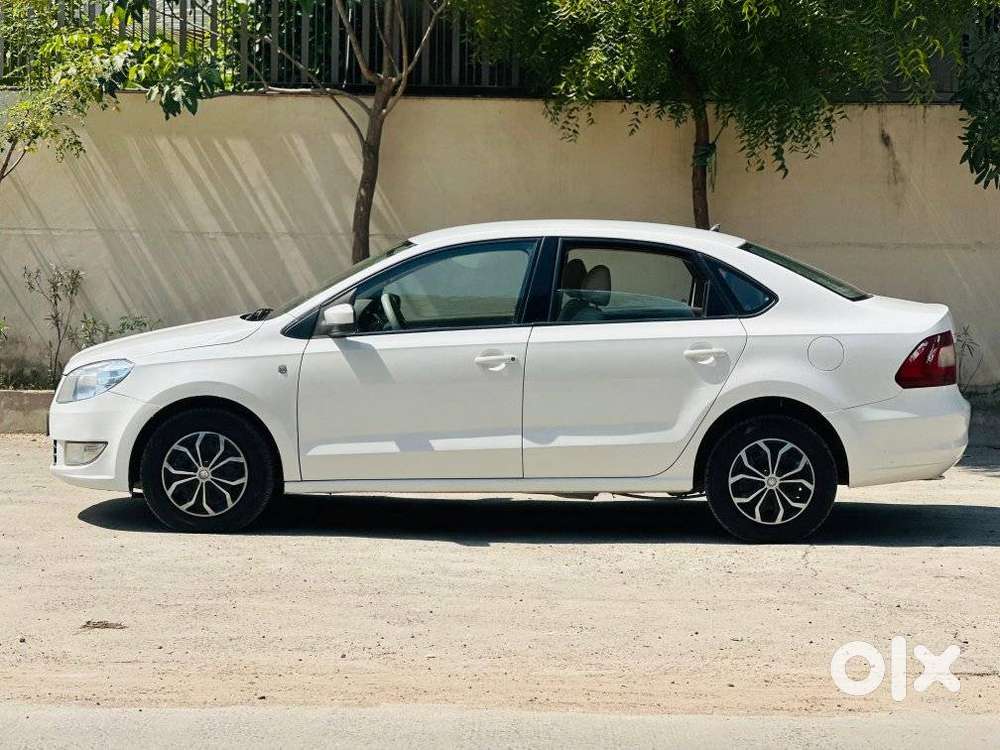 Skoda Rapid 1.6 Elegance Tdi, 2012, Diesel